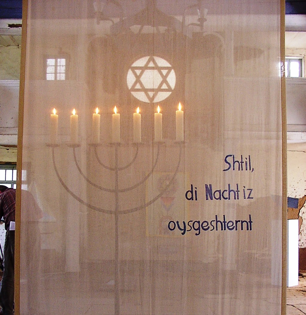 Eingang mit Vorhang